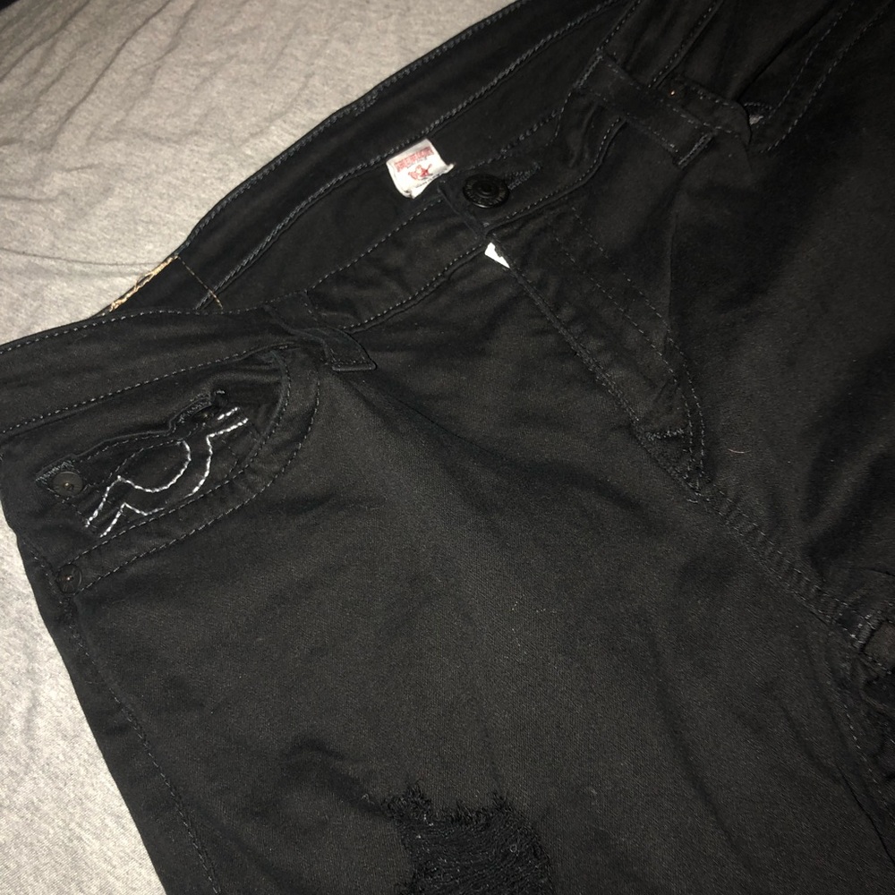 ❄️❄️TRUE RELIGION DESTROYED JEANS - Picture 3 of 7